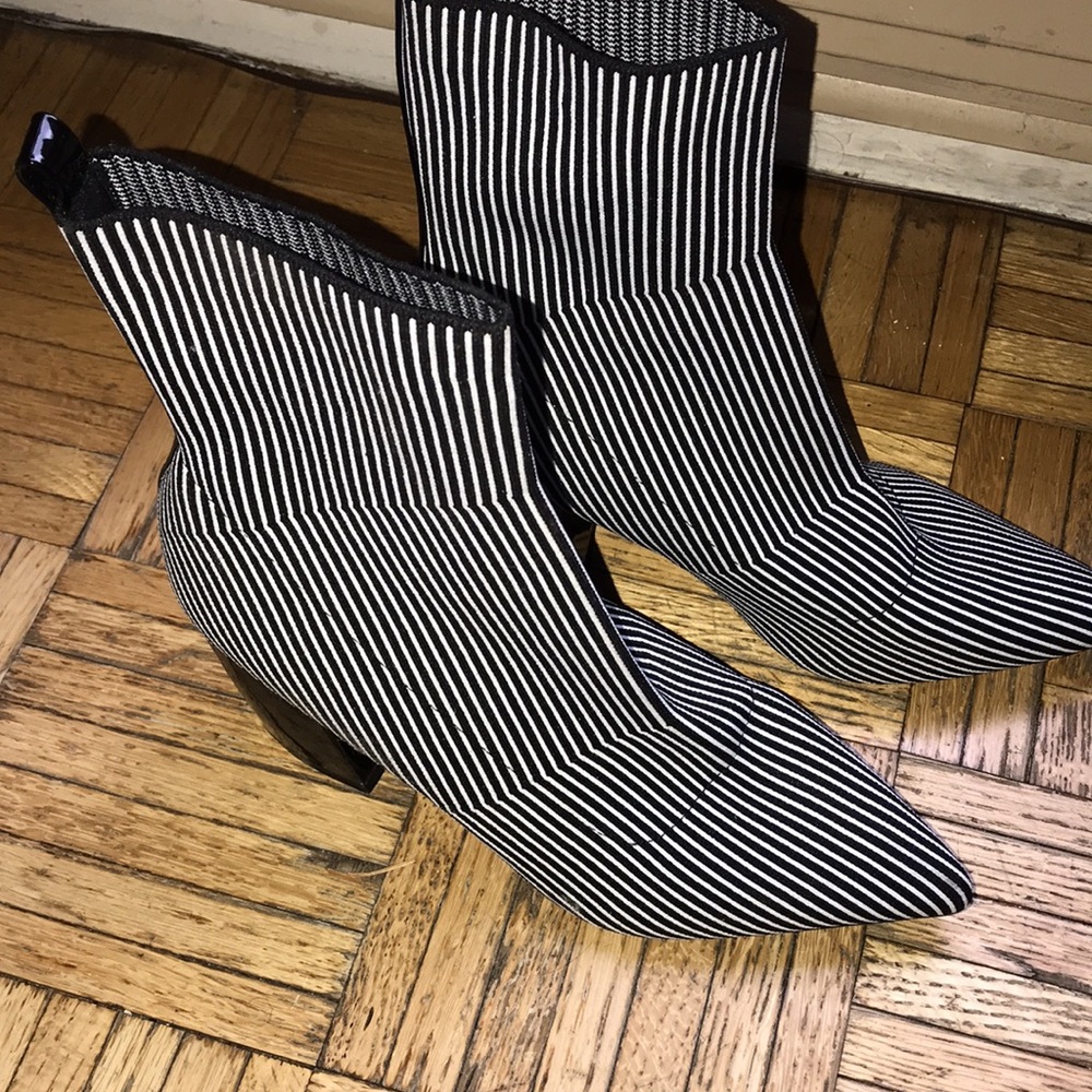Slip on boots size 8